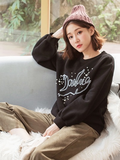 2019線上服飾店推薦購買滿版蕾絲雕花純色削肩長上衣線上選購專賣