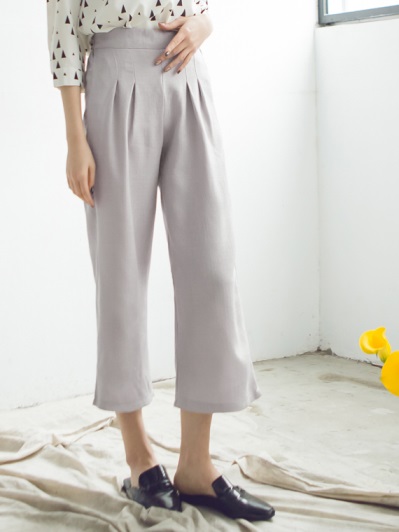 質感打褶後腰圍鬆緊寬褲