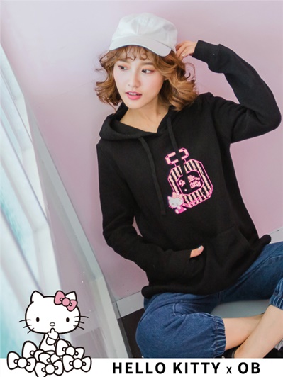 BEAUTY系列KITTY香水圖樣刷毛連帽上衣